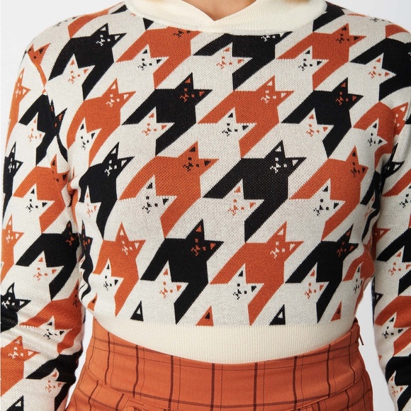 UNIQUE VINTAGE Trendy Houndstooth Cat Sweater in Black, Orange, and Cream - Picture 4 of 12